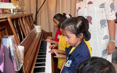 PM Field Trip To “Strings and Tunes Studio”